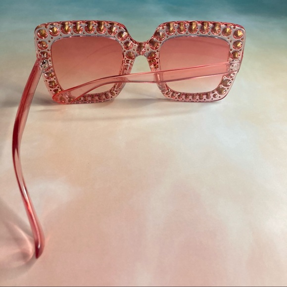 SOLD Pink glasses for summer. - Picture 3 of 6